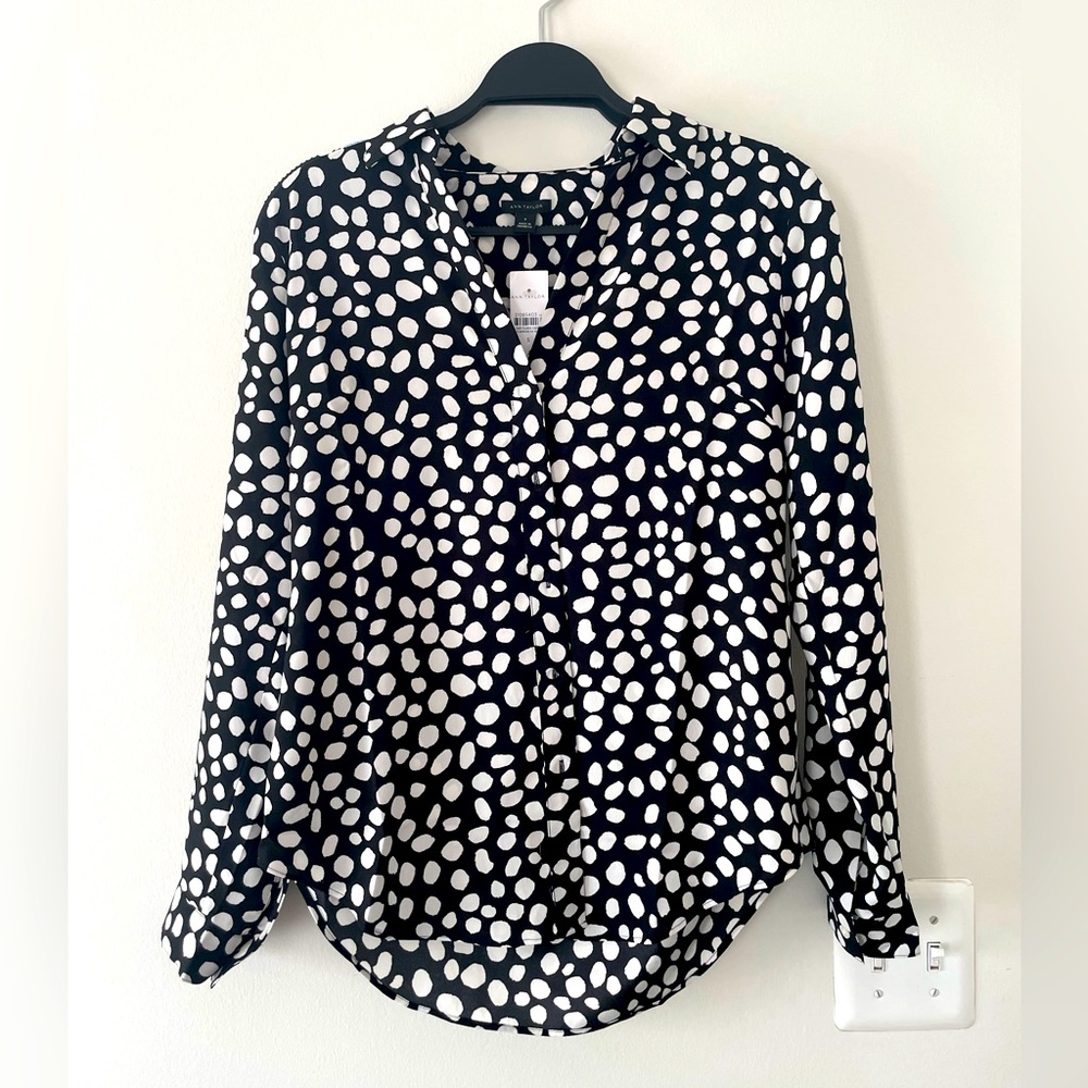 Ann Taylor satin black and white blouse/button up shirt. Never been worn.